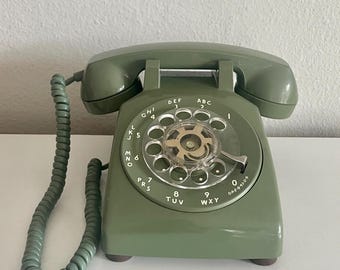 Working Avocado Green Rotary Western Electric Phone Telephone 1960s