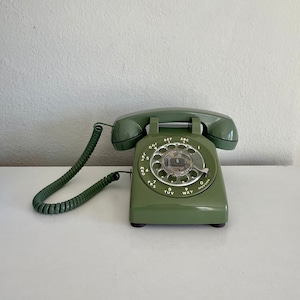 Vintage Working Avocado Green Rotary Phone Western Electric Telephone