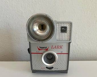Appareil photo Lark impérial vintage des années 1960