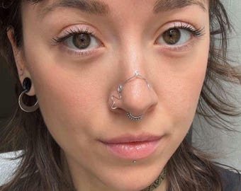 Nose cuff / silver bridge