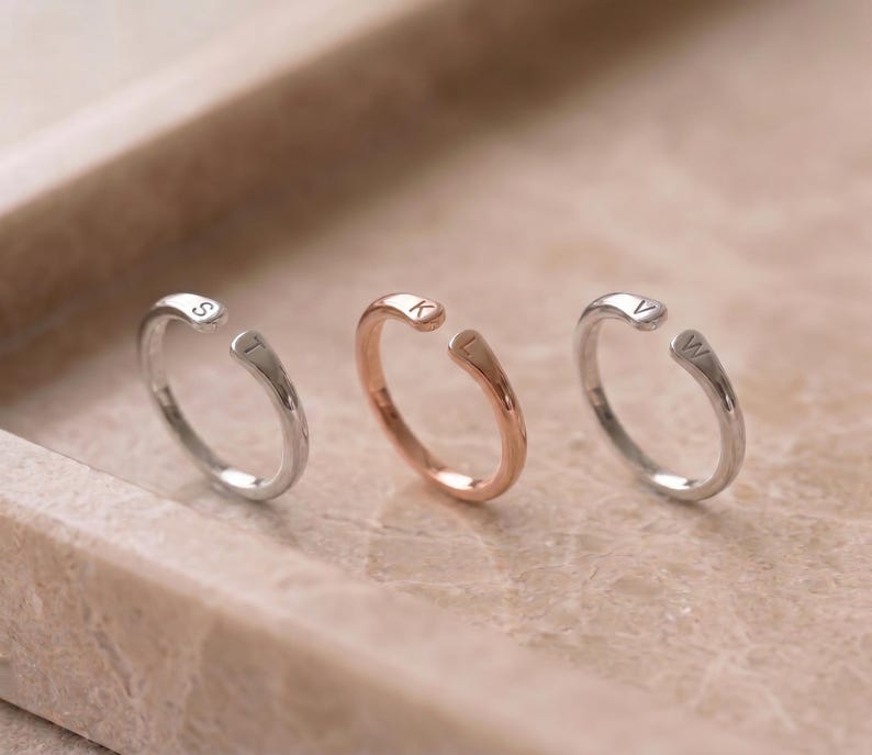 Custom Double Initial Wrap Ring, Minimalist Personalized Jewelry bild 3