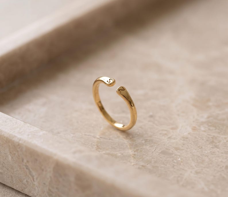 Custom Double Initial Wrap Ring, Minimalist Personalized Jewelry bild 2