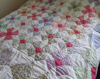 Quilt Floral Pinwheel Throw Quilt