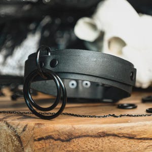 Black Leather Double O-Ring Collar Choker, Gothic Statement Necklace, Handmade Alternative Accessory