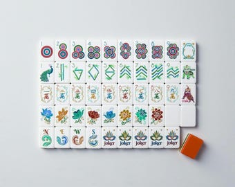 Sierra American Mahjong Set, Luxury Acrylic Mahjong Tiles, American NMJL Tile Set, 160 Acrylic Tiles