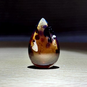 Rare Sumatra Amber Teardrop Cabochon – Deep Purple, Golden Honey (34mm)