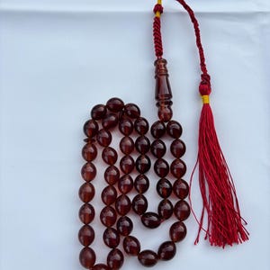 Tasbih de ámbar rojo de Sumatra – Forma de oliva, 45 cuentas, rosario indonesio