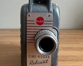 Cine Kodak Reliant 8mm Movie Camera Ektanon Lens 13mm f:2.7 Vintage