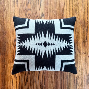 Handcrafted Southwest Wool Pillow: Black and White Arrow Cabin Decor