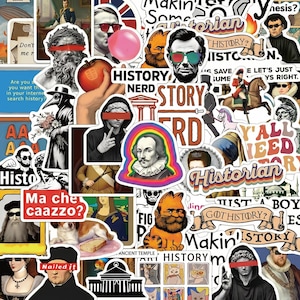 Może przedstawiać: Kolekcja różnorodnych naklejek winylowych przedstawiających postacie historyczne, słynne obrazy i humorystyczne teksty. Wzory obejmują portrety Abrahama Lincolna, Williama Szekspira i Leonarda da Vinci, a także różne dowcipne frazy i motywy artystyczne.