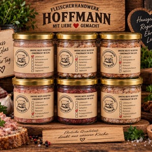 Könnte beinhalten: Sechs Gläser mit goldenen Deckeln, die verschiedene Fleischaufstriche enthalten. Jedes Etikett trägt den Text Fleischerhandwerk Hoffmann, ein Schweinelogo und eine Checkliste mit einem markierten Punkt. Die Etiketten listen Leberwurst, Schwartenwurst, Gehacktes, Rotwurst, Frühstücksfleisch und Jagdwurst auf.