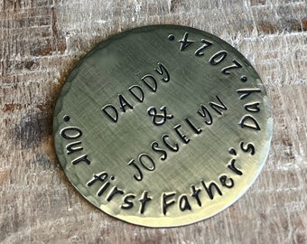 Pocket Hug for Dad, Father Day Gift from Daughter, 1st Time Dad Gift, Personalized New Daddy Keychain, Custom Gift for New Dad from Son