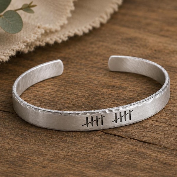 Pulsera ligera de aluminio con diseño de objetivos del décimo aniversario para esposa, regalo de 10 años