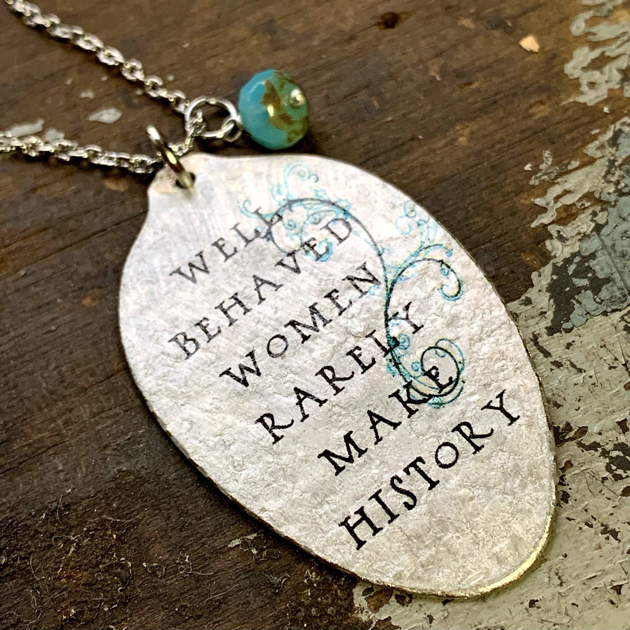 Custom Locket Closure Pendant Necklace 