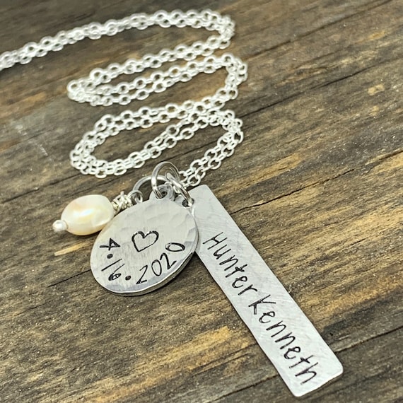 Newborn necklace sale for mom