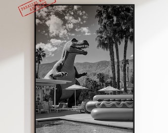 Póster gigante de dinosaurio en una piscina, fotografía de Palm Springs, lámina decorativa surrealista para vacaciones.