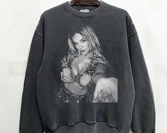 Camiseta Comfort Colors Karol G Tropicoqueta, camiseta gráfica de música latina Reggaeton, atuendo para concierto, sudadera de papel inspirada en Bichota