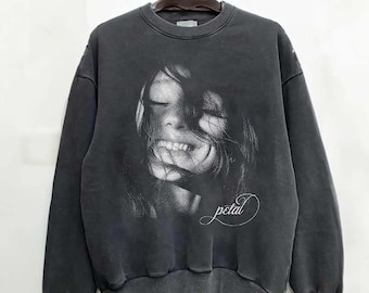 Camisa Comfort Colors Ariana Grande Tour 2026, Ariana Grande Ariana Petal Album Sudadera de papel vintage