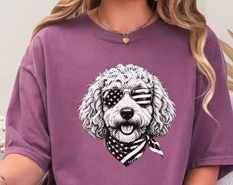 Maglietta Comfort Colors Patriotic Goldendoodle, maglietta con doodle per il Giorno dell'Indipendenza e il 4 luglio, maglietta americana rossa, bianca e blu per proprietari di cani