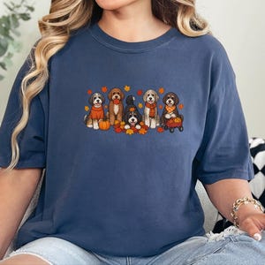 Aussiedoodle-Herbstshirt, Herbst-Hundeshirt, Geschenk für Doodle-Mamas, Kürbis-Shirt, Thanksgiving-Hundeshirt, Geschenk für Hundeliebhaber Bild 5