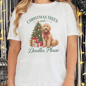 Kerstshirt voor honden, kerstcadeau voor Labradoodles, kerstbomen en doodles, trui voor hondenmoeders, T-shirt voor Labradoodle-liefhebbers, feestelijke top voor huisdiereigenaren afbeelding 4
