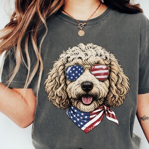 Comfort Colors Patriotic Maltipoo Dog Mom Shirt, 4th of July American Dog Lover Tee, USA Independence Day Maltipoo Owner T-Shirt imagen 10