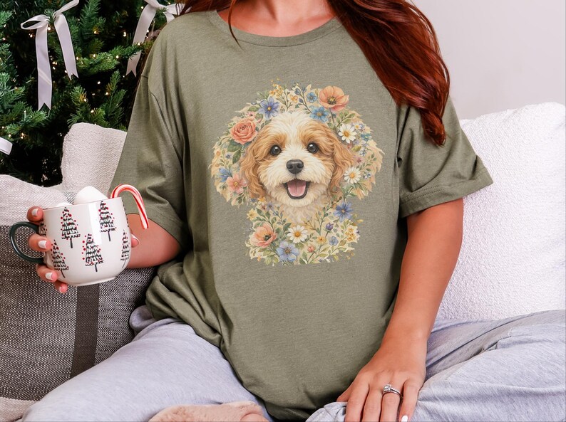 Cavapoo Mom Shirt, Cavapoo Floral Face Tee, Cute Dog Art, Dog Lover Gift for Owners, Poodle Cross Puppy, Floral Dog Design, Cavapoo Dad Gift imagen 7