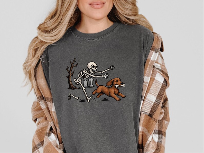 Halloween T-shirt met Teckel, cadeau met skelethond, Halloween T-shirt met Doxie-print, T-shirt met Wienerhond, grappig griezelig Doberman-shirt afbeelding 3