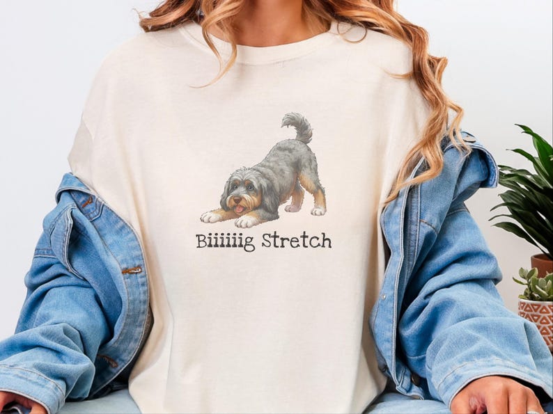 Camiseta elástica grande Comfort Colors Aussiedoodle Art, regalo divertido para amantes de los perros Doodle, camiseta para nuevos dueños de cachorros, para mamás y papás Goldendoodle, camiseta divertida para mascotas imagen 5