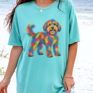 Camiseta de perro Schnoodle, regalo para dueños de Schnoodle, arte de perros colorido, camiseta con estampado de garabatos, ropa para amantes de los perros imagen 7