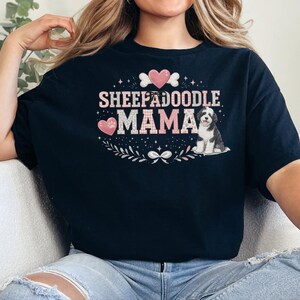 Comfort Colors Sheepadoodle Mama Tee, Doodle Mama Gift Shirt, Dog Mom Womens Summer Top, Sheepadoodle Lover Pet Parent Funny Graphic Tee afbeelding 8