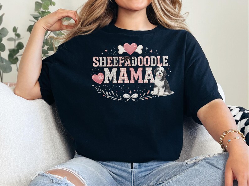 Comfort Colors Sheepadoodle Mama Tee, Doodle Mama Gift Shirt, Dog Mom Womens Summer Top, Sheepadoodle Lover Pet Parent Funny Graphic Tee afbeelding 8