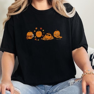 Camiseta para amantes de la calabaza especiada, camiseta acogedora de otoño, PNG de café de otoño, camiseta de hojas de otoño, camiseta de temporada de calabaza imagen 1