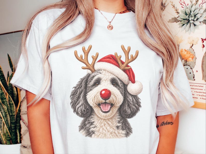 Camiseta navideña para Sheepadoodle, sudadera navideña para perros, regalo para dueños de Sheepadoodle, conjunto navideño para perros. imagen 4