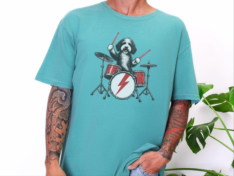 Rockmusiker, trummis, presentidé, hundälskare, rockstjärna, hund bild 2