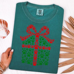 Christmas 2026 Shirt, Christmas Dog Mom Gift, Festive Pet Lover Tee, Holiday Dog Shirt image 10