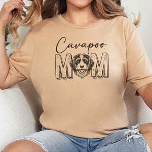 Cavapoo-Mama-Shirt, süßes Doodle-T-Shirt | Geschenk für Hundeliebhaberinnen, T-Shirt für Pudel-Mischlingsbesitzerinnen | Lustige Kleidung für Hundemamas, Geschenkidee für frischgebackene Hundemamas Bild 4