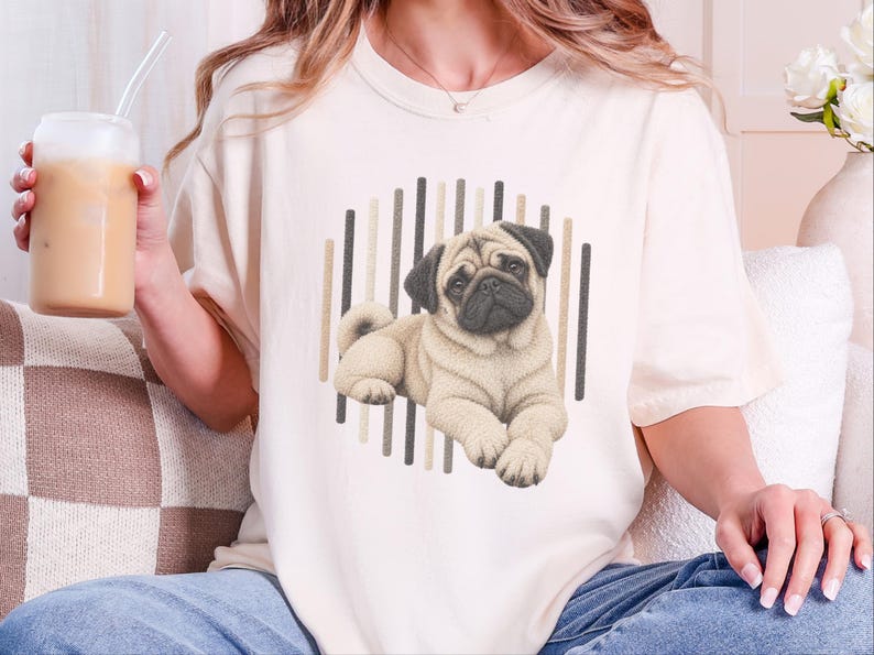 Camiseta de perro carlino, regalo para amantes de los carlinos, camiseta con estampado de cachorro adorable, camiseta para mamás carlinos, camiseta con retrato de perro, camiseta para papás carlinos, ropa para amantes de las mascotas imagen 4