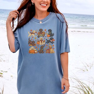 Camiseta de Labrador de otoño, regalo para amantes de los perros de otoño, linda camiseta para mamás de Labrador, suéter de cachorro para Acción de Gracias, ropa acogedora para dueños de mascotas de cosecha. imagen 5