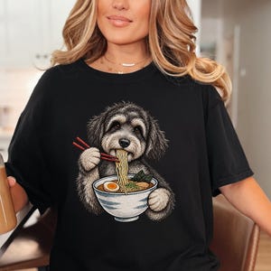 T-shirt Schnoodle Ramen, Cadeau pour propriétaire de Schnoodle, T-shirt pour amoureux des ramen, Cadeau pour maman de chien, T-shirt cuisine japonaise, T-shirt pour gourmand de nouilles image 7