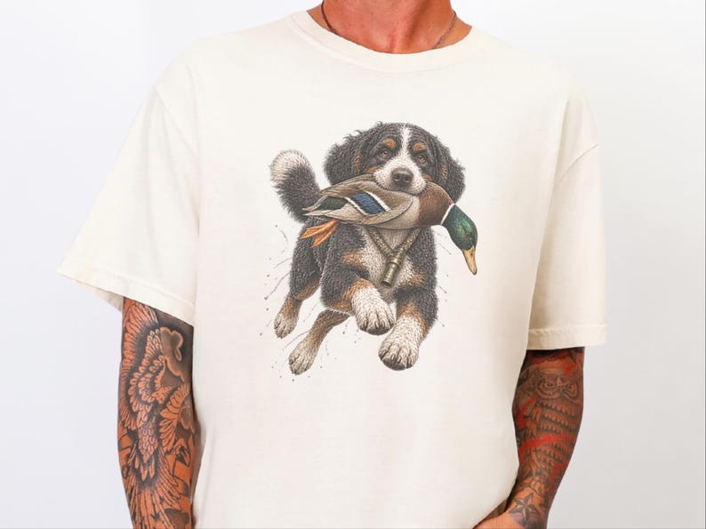 Bernedoodle jachtshirt, cadeau voor watervogeljager, shirt voor eendenjacht, T-shirt voor sportieve honden, cadeau voor Bernedoodle-eigenaar afbeelding 4