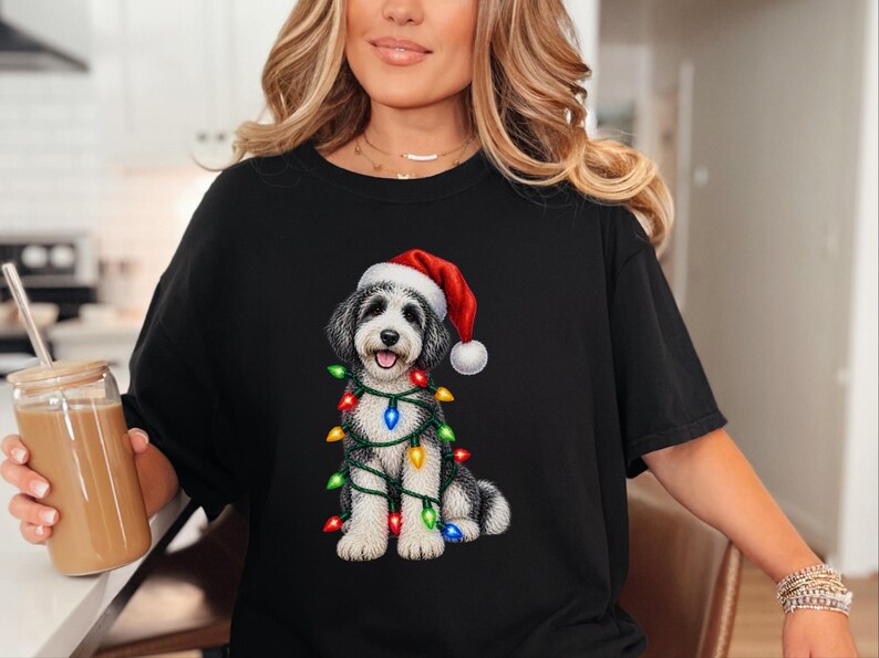 Sudadera navideña para Sheepadoodle, camiseta navideña para perros, regalo navideño para perros, regalo navideño para mamás perrunas, regalo para Sheepadoodle imagen 5