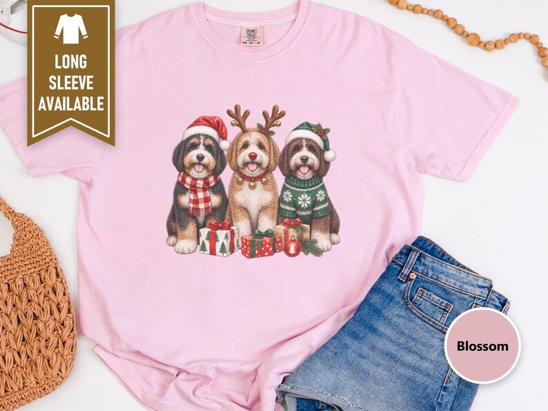 Bernedoodle Christmas Sweatshirt, Festive Dog Crewneck, Christmas Bernedoodle Gift, Holiday Dog Lover Shirt, Winter Puppy Sweatshirt afbeelding 9