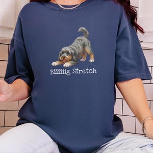 Camiseta elástica grande Comfort Colors Aussiedoodle Art, regalo divertido para amantes de los perros Doodle, camiseta para nuevos dueños de cachorros, para mamás y papás Goldendoodle, camiseta divertida para mascotas imagen 10