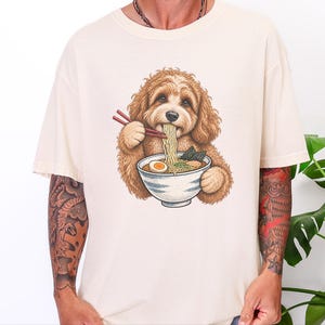 Koszulka Cavapoo, prezent dla miłośnika Cavapoo, koszulka z ramenem, prezent dla mamy Cavapoo, koszulka dla miłośnika makaronu, prezent dla japońskiego jedzenia, bluza z ramenem zdjęcie 3