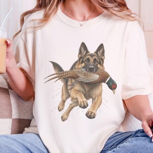 T-shirt met Duitse Herder, cadeau voor fazantenjacht, T-shirt met natuurafbeeldingen, T-shirt voor hondenliefhebbers, cadeau-idee voor jagers, cadeau voor een Duitse Herder afbeelding 2