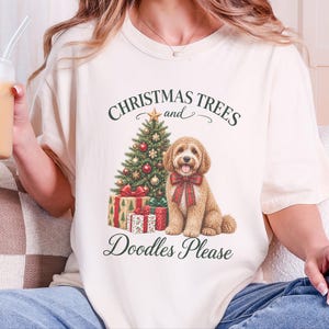 キャバプーのクリスマスシャツ、キャバプーママへのギフト、クリスマスツリーとドゥードル犬をお願いします、ドゥードル犬好きのシャツ、ホリデーペット好きへのギフト 画像 7