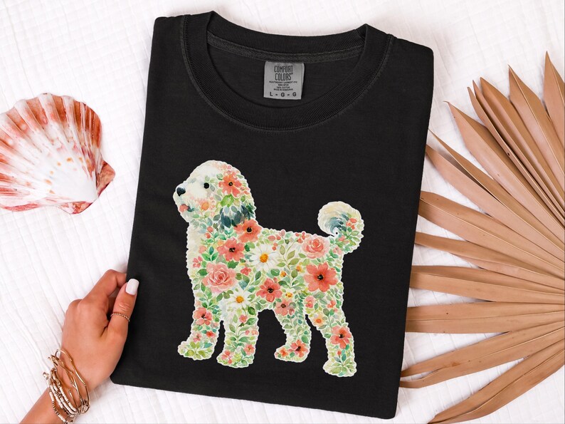 Wydruk artystyczny z owczarkiem w kolorach Comfort Colors, koszulka z kwiatowym motywem owczarka, prezent dla miłośnika psów z motywem botanicznym, spersonalizowany portret zwierzaka, koszulka dla mamy z rysunkiem zdjęcie 6