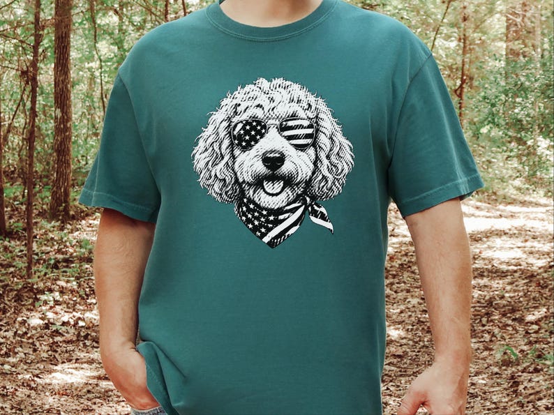 T-shirt Comfort Colors Goldendoodle patriotique, T-shirt Doodle pour la fête de l'Indépendance du 4 juillet, Haut pour propriétaire de chien rouge, blanc et bleu aux couleurs américaines image 4
