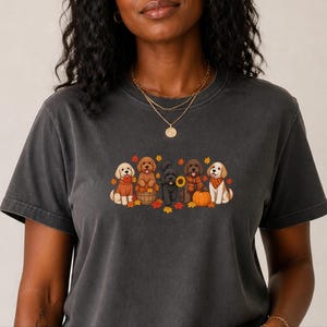Herbstliches Hunde-Shirt, Geschenk für Cockapoo-Liebhaber, Herbstliches Hunde-Mama-Shirt, Gemütliches Herbst-T-Shirt Bild 3